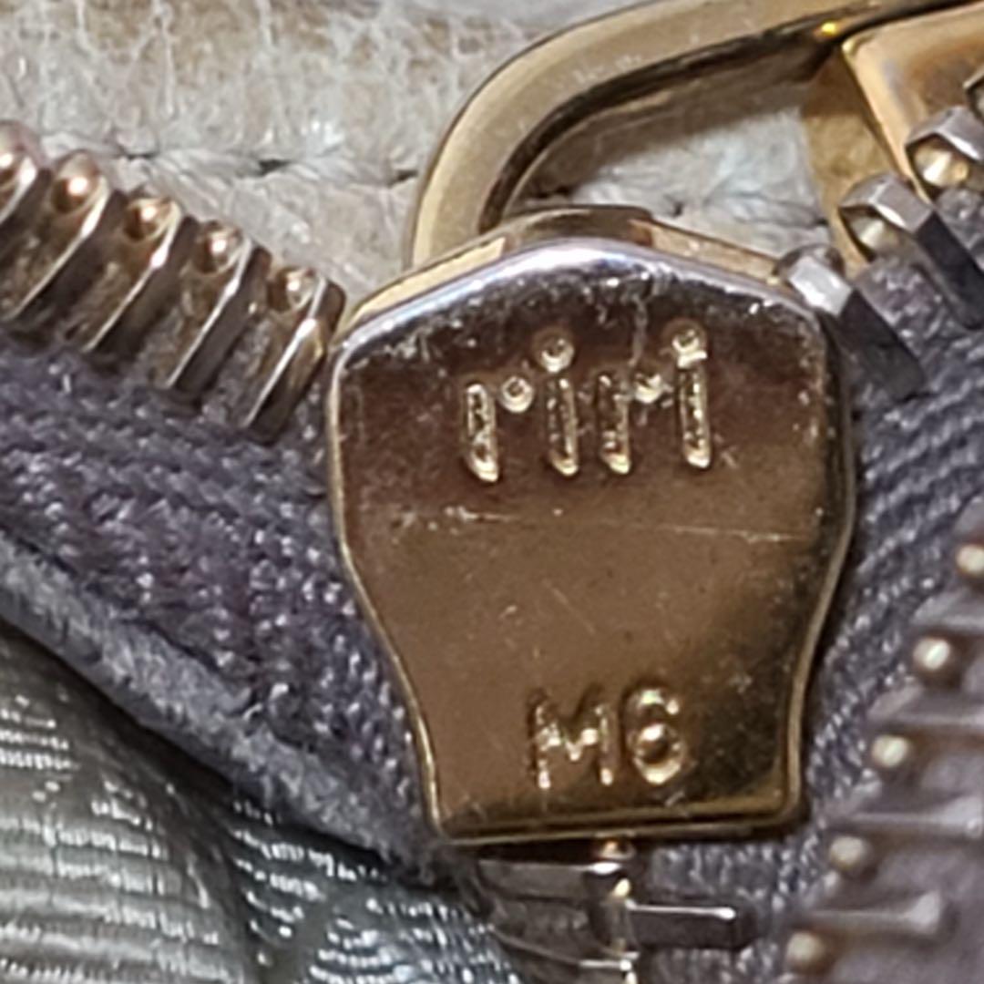 PRADA HANDBAG - Brands Select