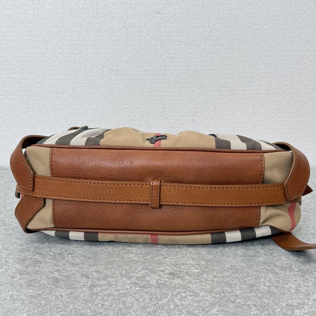 BURBERRY SHOULDER BAG - Brands Select