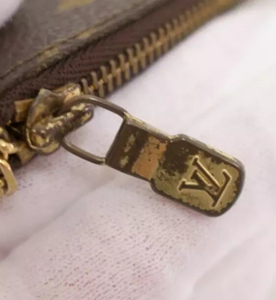 LOUIS VUITTON MONOGRAM KEY POUCH - Brands Select