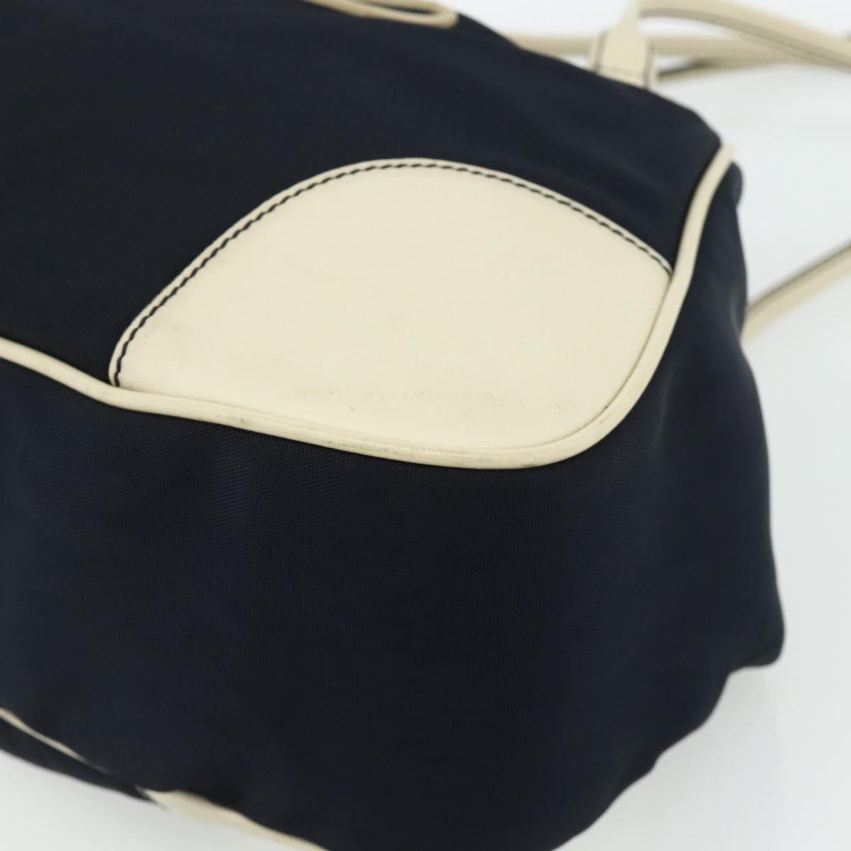 GUCCI Tote Bag - logo detail