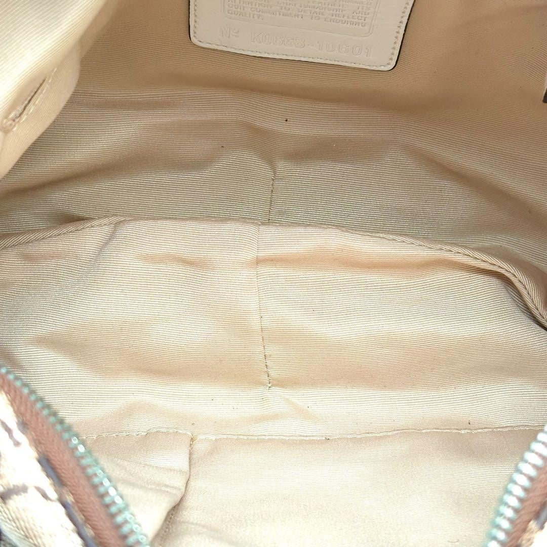 COACH Skulderveske - strap detail